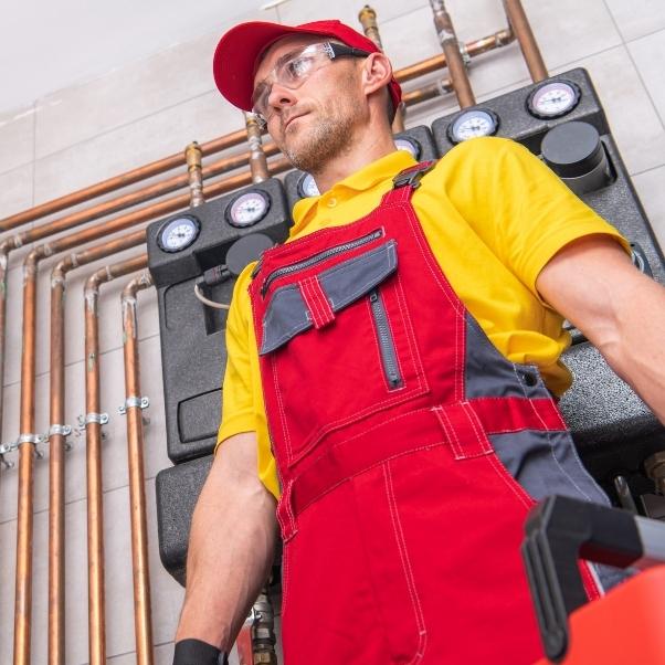 plumber carrying tools ararat va